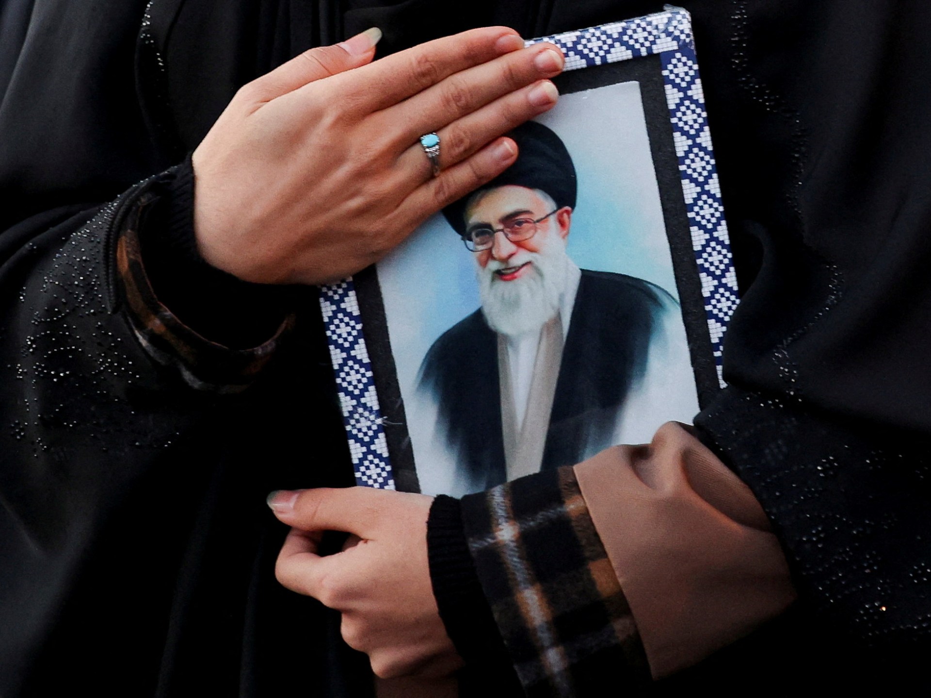 Iran Postpones Khamenei Funeral: Millions Expected, Logistical Hurdles